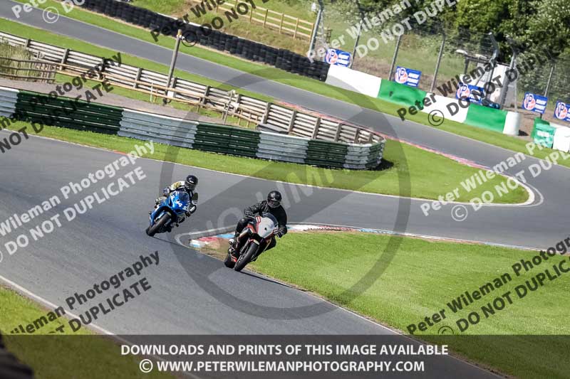enduro digital images;event digital images;eventdigitalimages;mallory park;mallory park photographs;mallory park trackday;mallory park trackday photographs;no limits trackdays;peter wileman photography;racing digital images;trackday digital images;trackday photos